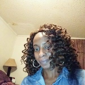 Meet your Posher, Trina